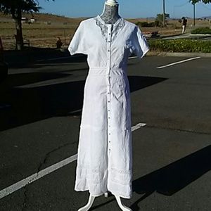 Women's dress